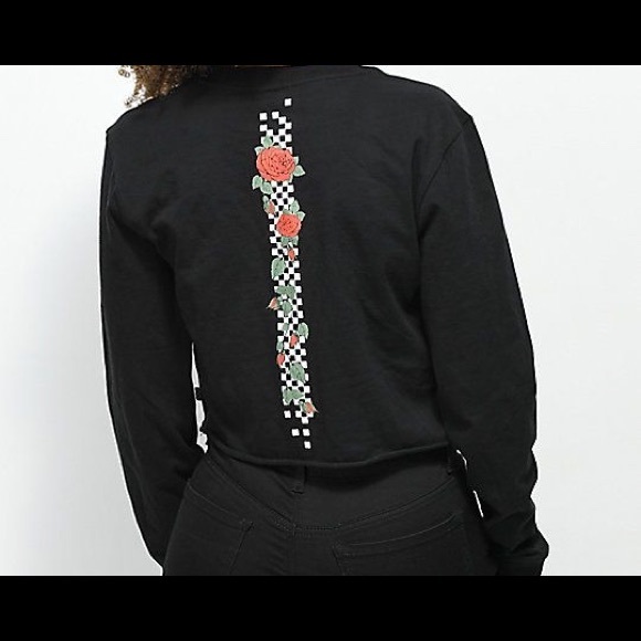 A cropped vans long-sleeve shirt . - Picture 2 of 2